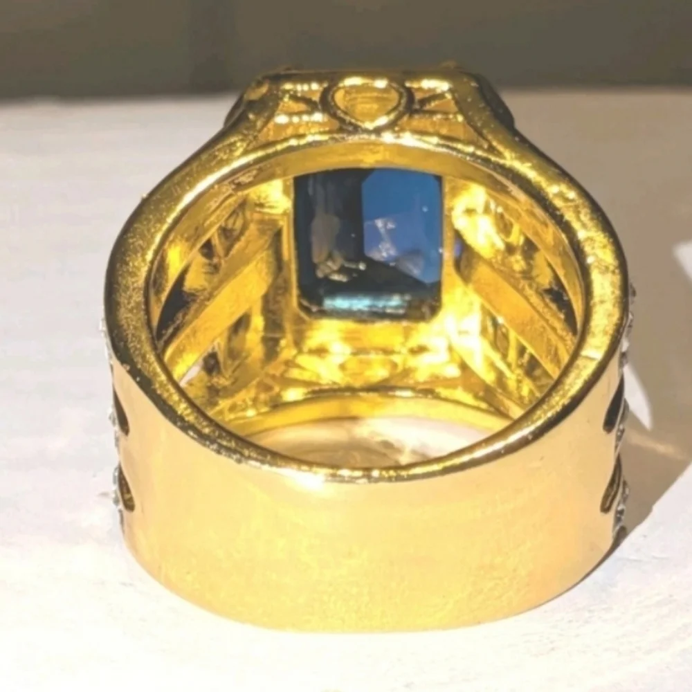 8ct Emerald Lab Created Blue Sapphire Mens Wedding Ring 14k Yellow Gold Plated11